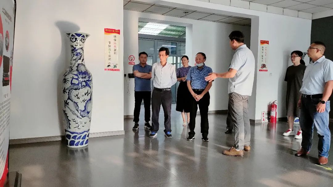 戳我試試